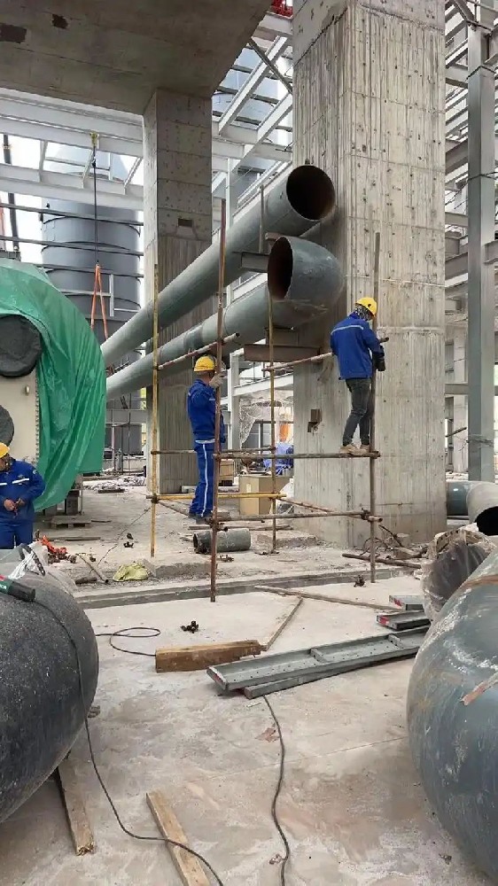 管道工地焊接